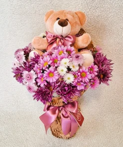 Buque de Flor do Campo P com Urso de Pelúcia 15cm